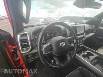 2024 Ram 1500 Laramie Crew Cab Short Bed - miniatura 11