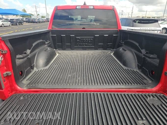 2024 Ram 1500 Laramie Crew Cab Short Bed - miniatura 16