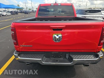 2024 Ram 1500 Laramie Crew Cab Short Bed - miniatura 5