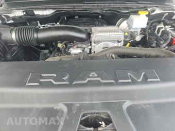 2024 Ram 1500 Laramie Crew Cab Short Bed - miniatura 15