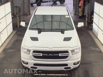 2024 Ram 1500 Laramie Crew Cab Short Bed - miniatura 2