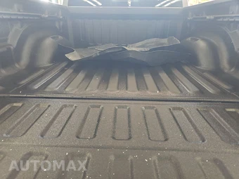 2024 Ram 1500 Laramie Crew Cab Short Bed - miniatura 16