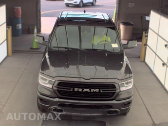 2024 Ram 1500 Laramie Crew Cab Short Bed - miniatura 2