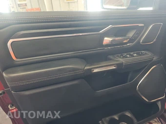 2024 Ram 1500 Laramie Crew Cab Short Bed - miniatura 9