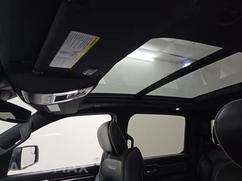 2024 Ram 1500 Laramie Crew Cab Short Bed - miniatura 19