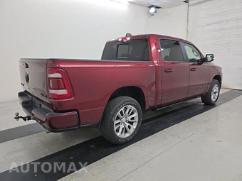 2024 Ram 1500 Laramie Crew Cab Short Bed - miniatura 4