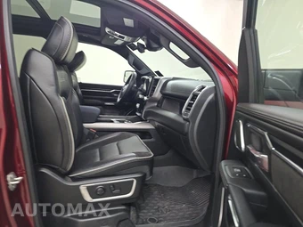 2024 Ram 1500 Laramie Crew Cab Short Bed - miniatura 8