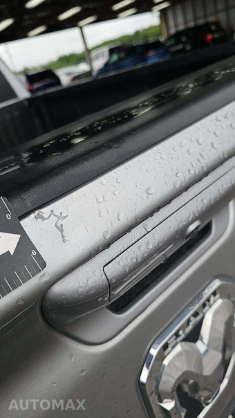 2024 Ram 1500 Laramie Crew Cab Short Bed - miniatura 25