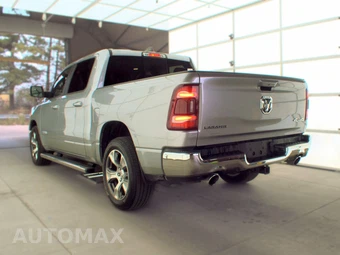 2024 Ram 1500 Laramie Crew Cab Short Bed - miniatura 6
