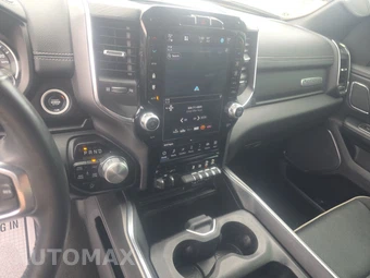 2024 Ram 1500 Laramie Crew Cab Short Bed - miniatura 11