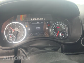 2024 Ram 1500 Laramie Crew Cab Short Bed - miniatura 12