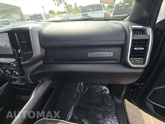2024 Ram 1500 Laramie Crew Cab Short Bed - miniatura 19