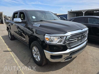 2024 Ram 1500 Laramie Crew Cab Short Bed - miniatura 4