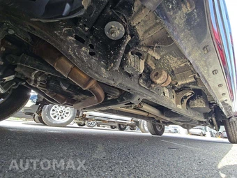 2024 Ram 1500 Laramie Crew Cab Short Bed - miniatura 7