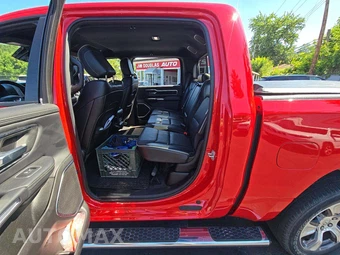 2024 Ram 1500 Laramie Crew Cab Short Bed - miniatura 10