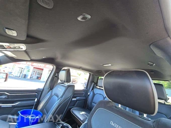 2024 Ram 1500 Laramie Crew Cab Short Bed - miniatura 8