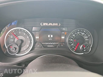 2024 Ram 1500 Laramie Crew Cab Short Bed - miniatura 12