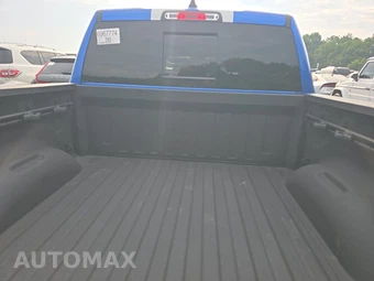 2024 Ram 1500 Laramie Crew Cab Short Bed - miniatura 16