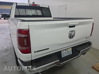 2024 Ram 1500 Laramie Crew Cab Short Bed - miniatura 5
