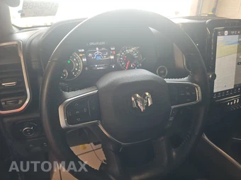 2024 Ram 1500 Laramie Crew Cab Short Bed - miniatura 10