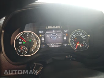 2024 Ram 1500 Laramie Crew Cab Short Bed - miniatura 12