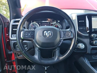 2024 Ram 1500 Laramie Crew Cab Short Bed - miniatura 10