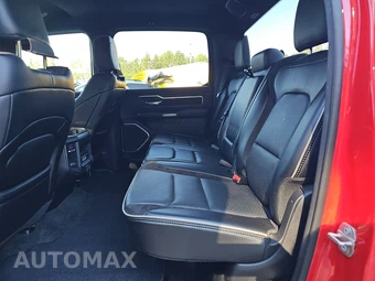 2024 Ram 1500 Laramie Crew Cab Short Bed - miniatura 13