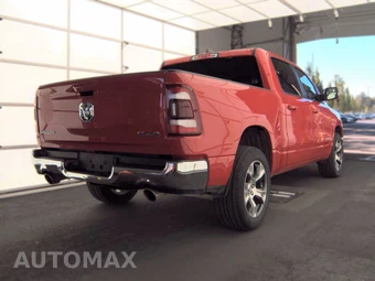2024 Ram 1500 Laramie Crew Cab Short Bed - miniatura 4