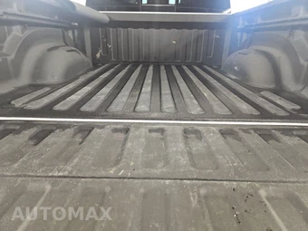 2024 Ram 1500 Laramie Crew Cab Short Bed - miniatura 16