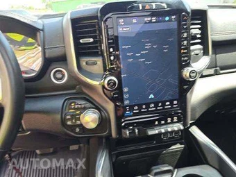 2024 Ram 1500 Laramie Crew Cab Short Bed - miniatura 10