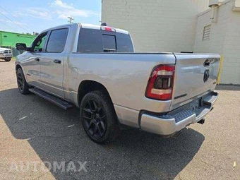 2024 Ram 1500 Laramie Crew Cab Short Bed - miniatura 2