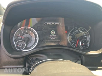 2024 Ram 1500 Laramie Crew Cab Short Bed - miniatura 12