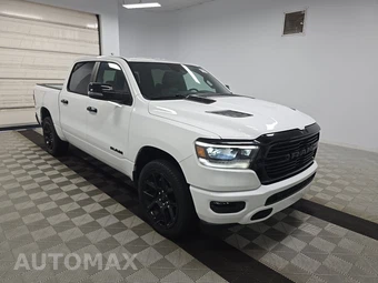 2024 Ram 1500 Laramie Crew Cab Short Bed - miniatura 3