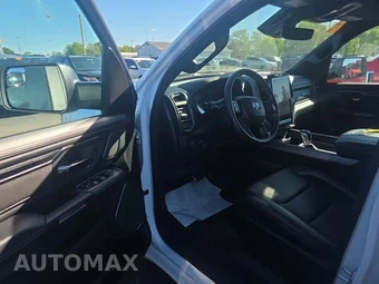2024 Ram 1500 Laramie Crew Cab Short Bed – miniatura 13