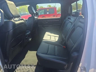 2024 Ram 1500 Laramie Crew Cab Short Bed – miniatura 16