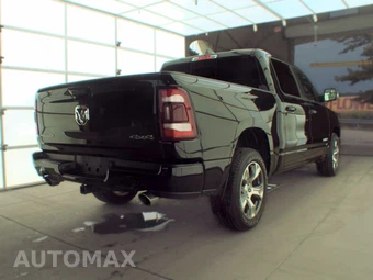 2024 Ram 1500 Laramie Crew Cab Short Bed - miniatura 4