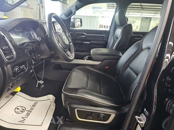 2024 Ram 1500 Laramie Crew Cab Short Bed - miniatura 7