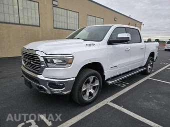 2024 Ram 1500 Laramie Crew Cab Short Bed - samochód z USA z aukcji Manheim, oferta Kup Teraz w AUTOMAX