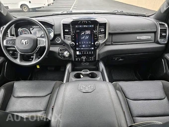 2024 Ram 1500 Laramie Crew Cab Short Bed - miniatura 14