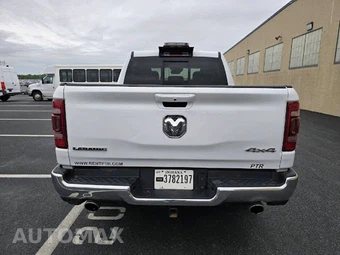 2024 Ram 1500 Laramie Crew Cab Short Bed - miniatura 4