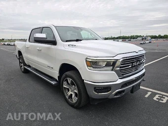 2024 Ram 1500 Laramie Crew Cab Short Bed - miniatura 8
