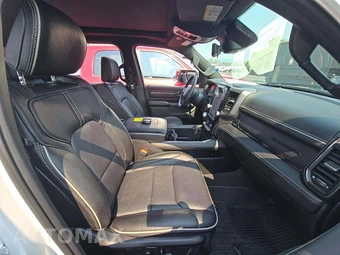 2024 Ram 1500 Limited Crew Cab Medium Bed - miniatura 15