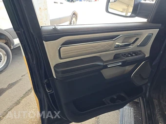 2024 Ram 1500 Limited Crew Cab Short Bed – miniatura 9