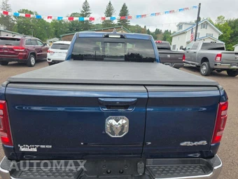 2024 Ram 1500 Limited Crew Cab Short Bed – miniatura 11