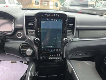 2024 Ram 1500 Limited Crew Cab Short Bed – miniatura 7