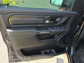 2024 Ram 1500 Limited Crew Cab Short Bed - miniatura 9