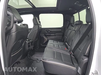 2024 Ram 1500 Limited Crew Cab Short Bed – miniatura 13