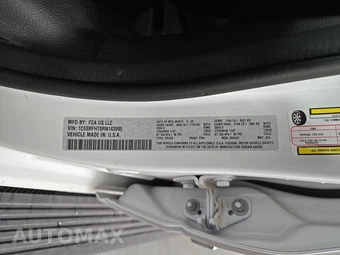 2024 Ram 1500 Limited Crew Cab Short Bed – miniatura 14
