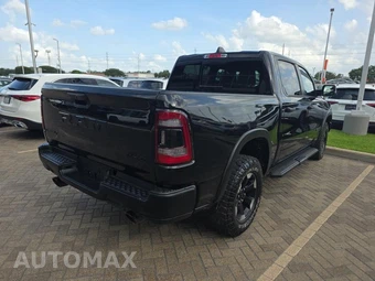 2024 Ram 1500 Rebel Crew Cab Short Bed - miniatura 4