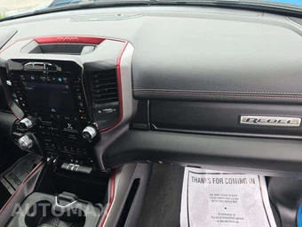 2024 Ram 1500 Rebel Crew Cab Short Bed – miniatura 19